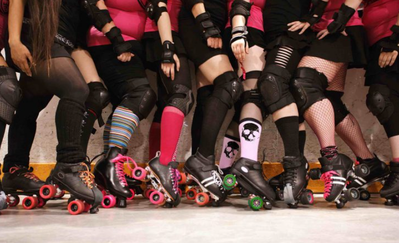What is Roller Derby The Rules Sports Gears and More rewardinghouse com